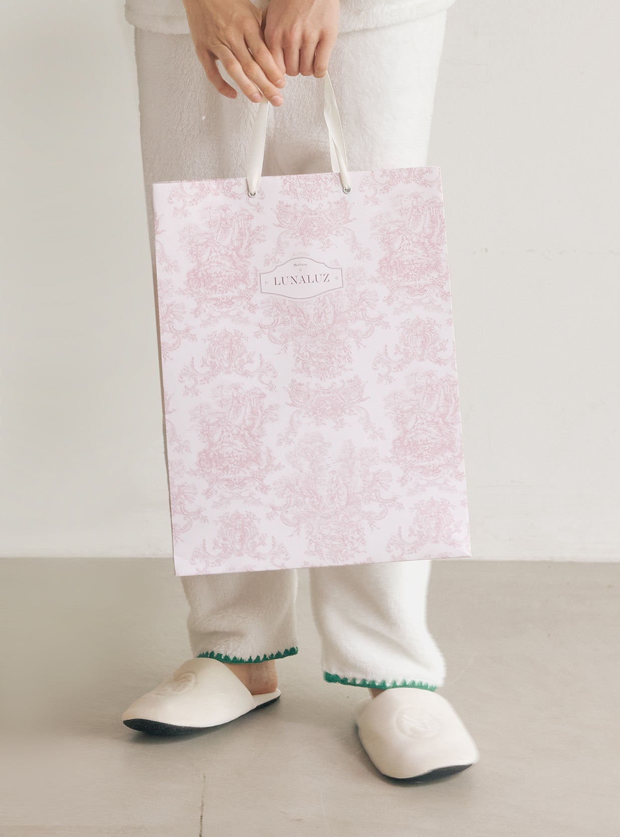 LUNALUZ Toile de Jouy Gift Bag - premium Korean sleepwear by LUNALUZ