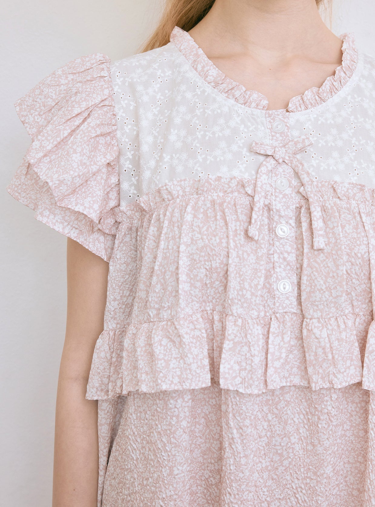 Saffron Round - Neck Short - Sleeve Nightdress - premium Korean sleepwear by LUNALUZ